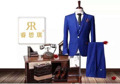 武漢睿思琪 專業(yè)定制幼兒園校服與工作服圖片展示